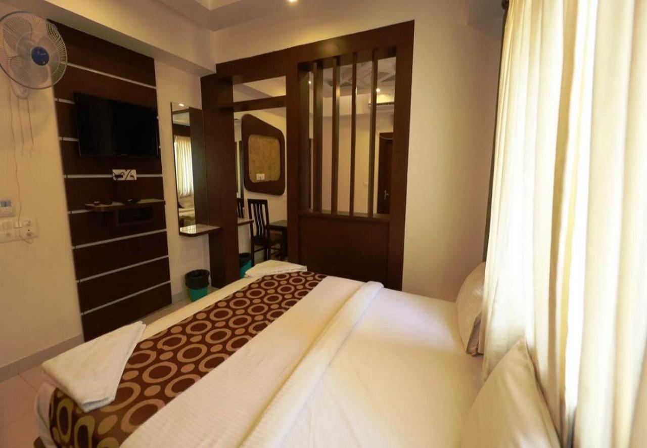 Silver Suite Chikmagalūr Esterno foto